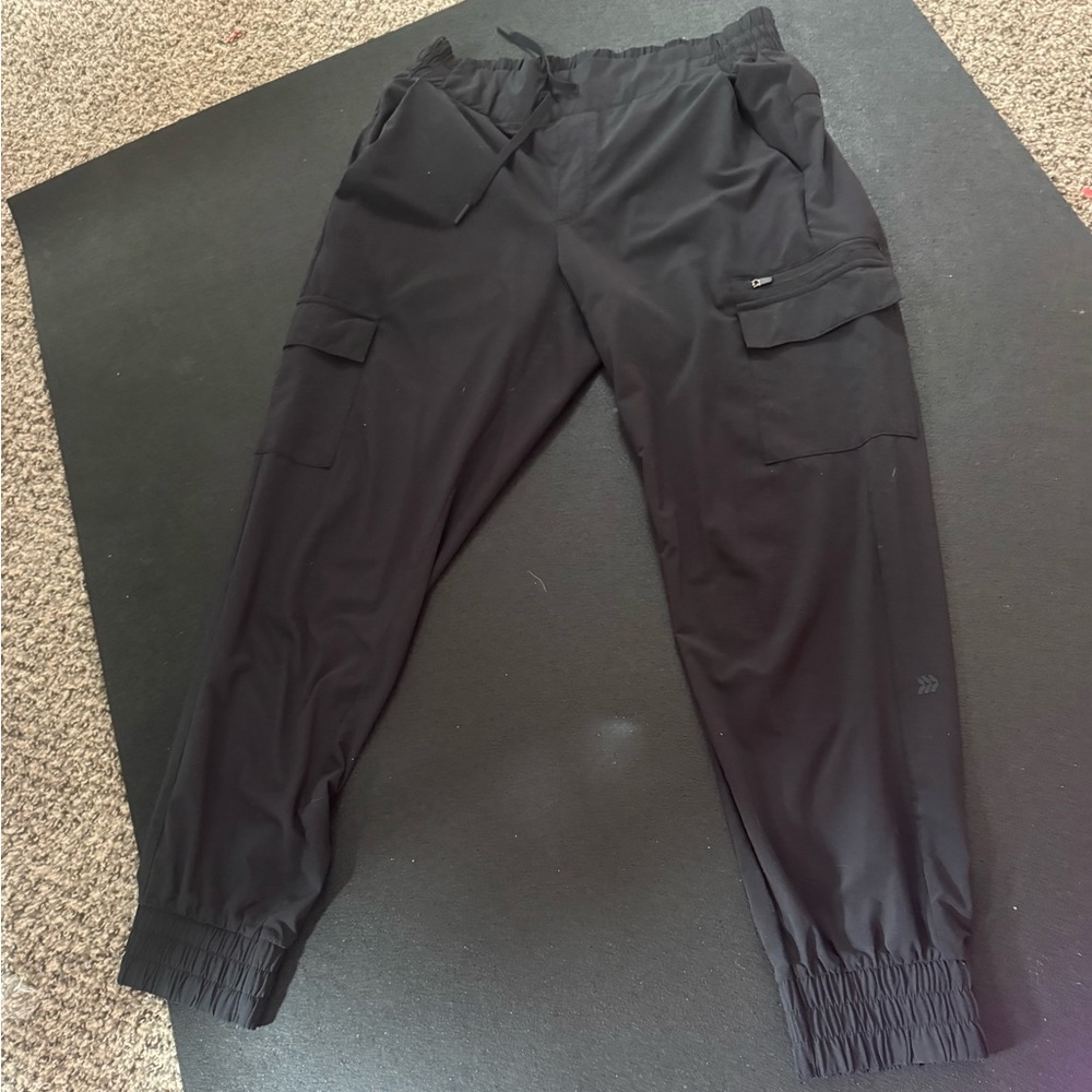 All in Motion Women’s Dark Cargo Pants